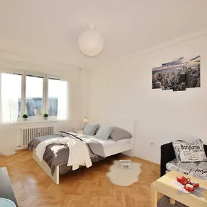  Apartmán Porici